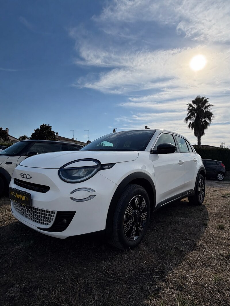 FIAT 600 (2023-->)