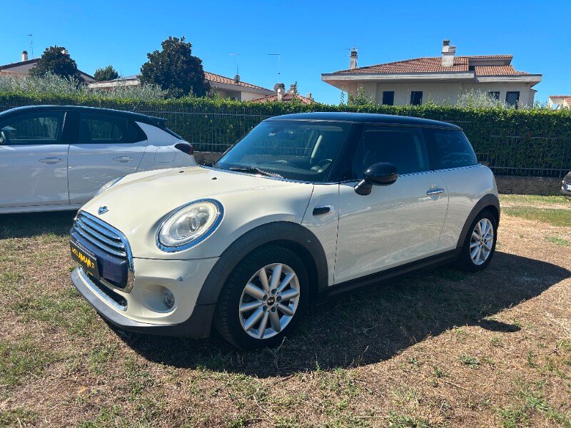 MINI Mini 4ª serie (F56) Mini 1.5 Cooper D Hype