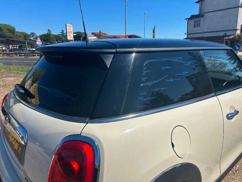 MINI Mini 4ª serie (F56) Mini 1.5 Cooper D Hype