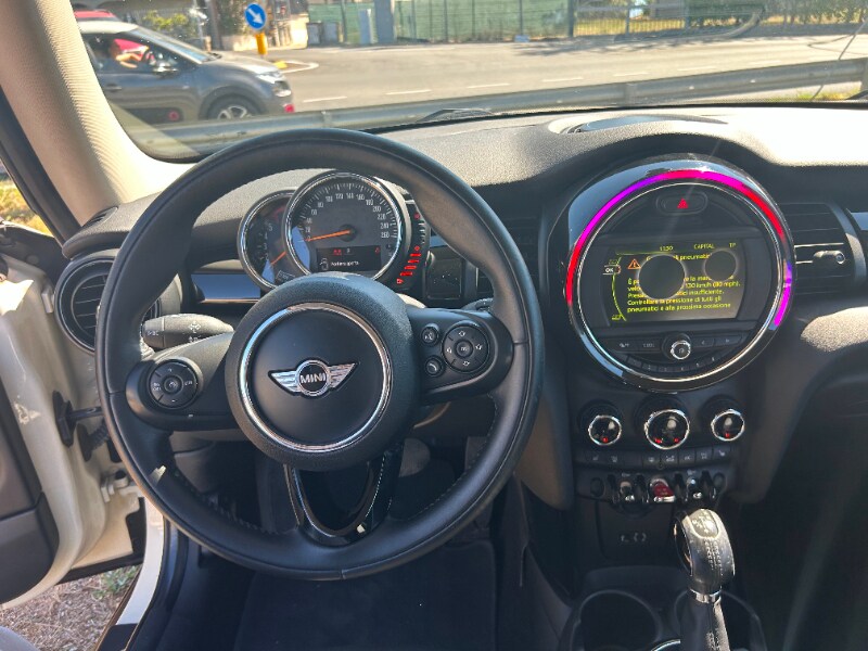 MINI Mini 4ª serie (F56) Mini 1.5 Cooper D Hype