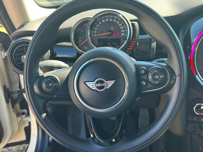 MINI Mini 4ª serie (F56) Mini 1.5 Cooper D Hype